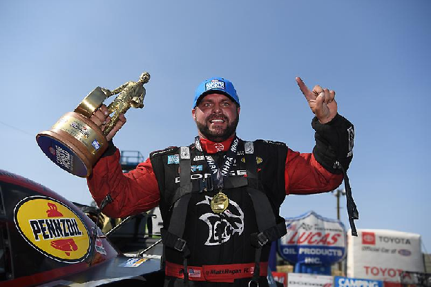 hagan-and-his-dodge-charger-srt-hellcat-funny-car-conquer-the-mountain-at-the-dodge//srt-mile-high-nhra-nationals-presented-by-pennzoil