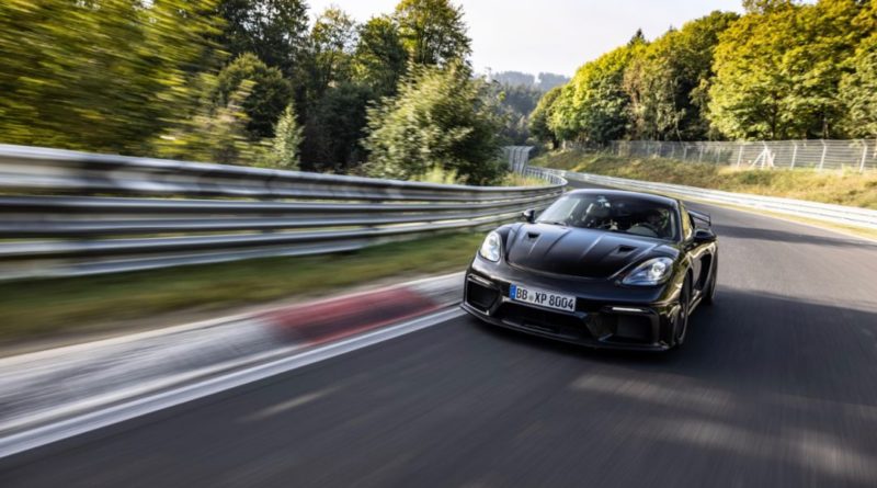 on-board-clip:-a-prototype-of-the-718-cayman-gt4-rs-on-the-nurburgring-nordschleife